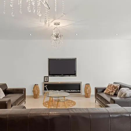 Ref 2048 - Superb Duplex In The Heart Of La Banane - For Rent * Cannes
